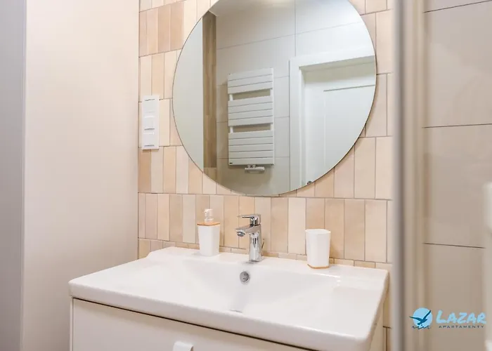 Lazar Polanki Aqua كولوبرزيغ