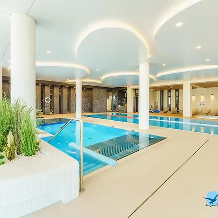 Lazar Polanki Aqua アパート *