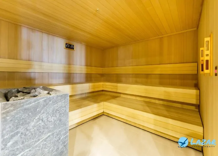 Lazar Polanki Aqua コウォブジェク